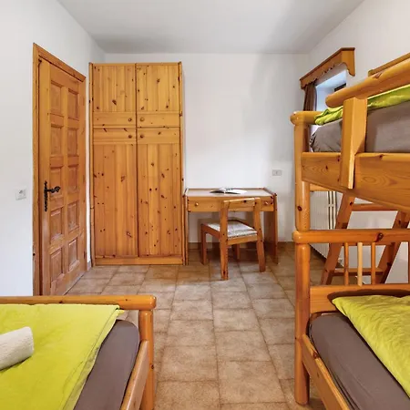 Stelle Di Cristallo ליביניו