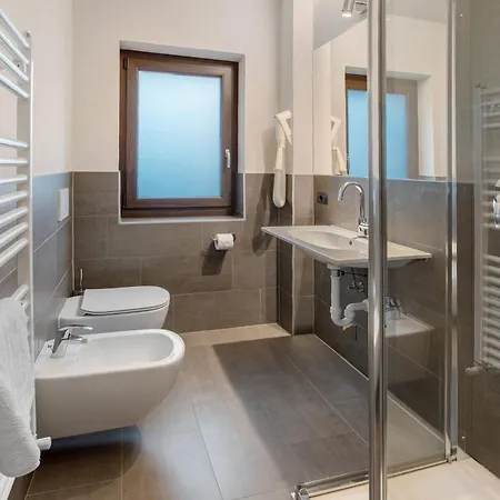 Stelle Di Cristallo דירה